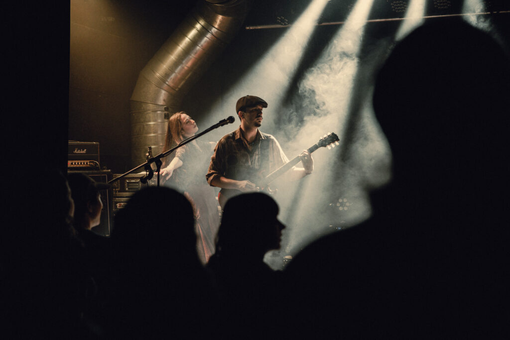 Crimson Roots performing at LUISE Hausbandfest 2026